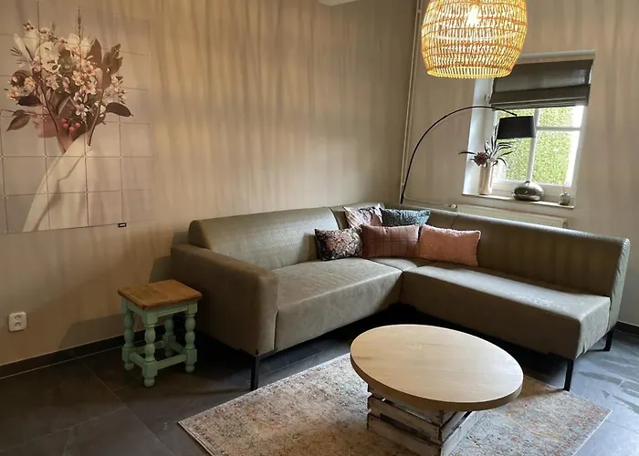 Дом отдыха Authentieke 4 Persoons Vlakbij Valkenburg