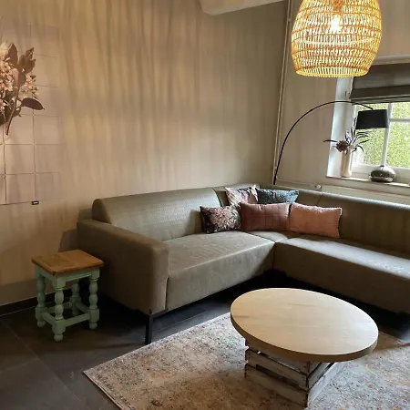 Casa vacanze Authentieke 4 Persoons Vlakbij Valkenburg